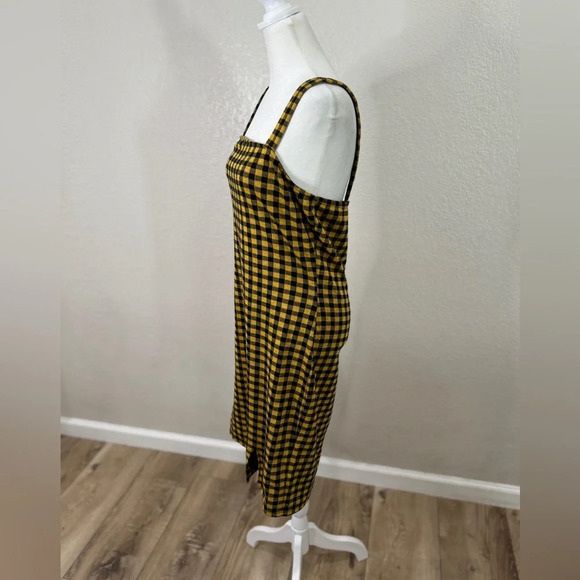 NWOT RUE21 - Picture 3 of 9